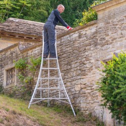 Henchman 8ft Three Adjustable Leg Platform Tripod Ladder