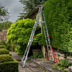 Henchman All Terrain Telescopic Platform (5 Step)
