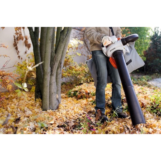 STIHL SH 56 - Powerful petrol vacuum shredder STIHL SH 56 - Powerful petrol vacuum shredder