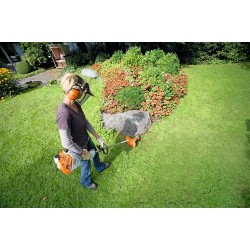 STIHL FS 56 RC-E - High-powered, petrol brushcutter (loop handle)