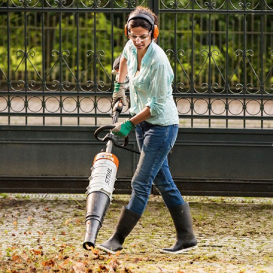 STIHL KM 131 R - High-power petrol KombiEngine