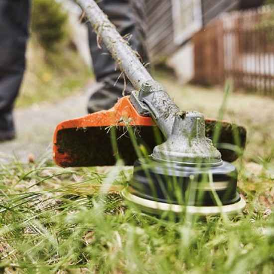 STIHL KM 131 R - High-power petrol KombiEngine